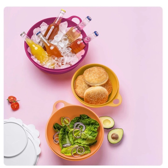 NEW (NIP) Tupperware Colorful Thatsa Bowl Set with Seals, 3 pieces - Picture 3 of 3